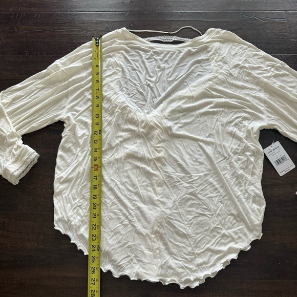 Free‎ People Shimmy Shake Alpine Ivory Long Sleeve Open Back Top Size Medium Wmn - Picture 9 of 10